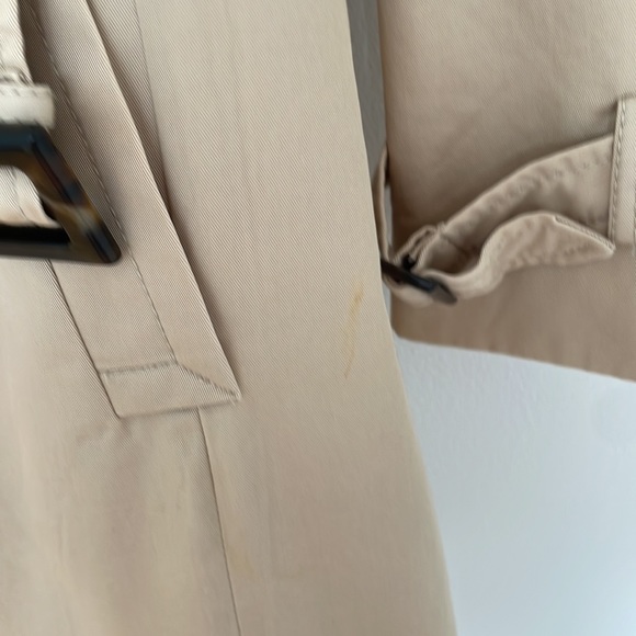 Banana Republic - Picture 9 of 10